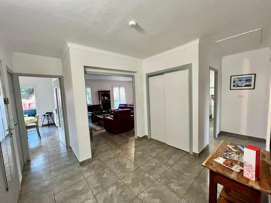 La Catalane T4 Destination Saintcyp Apartment Bagian luar foto